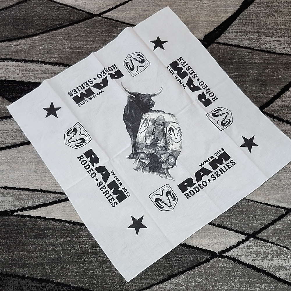 WNFR 2013 DODGE RAM RODEO SERIES BANDANA HANDKERCHIEF